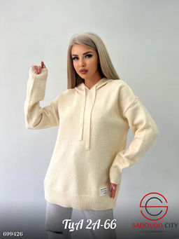 Женский удлиненный свитер