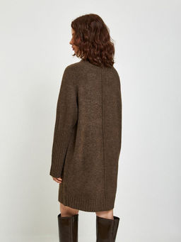 10200201068 Платье жен. Alondra кофейный - Concept club фото 5