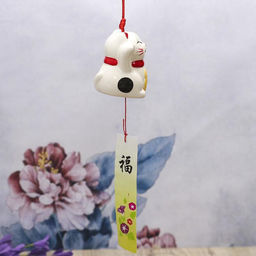 Сувенир керамика колокольчик Манеки-неко Семья 5х6,5х6,5 см - Simaland фото 3