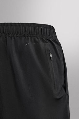 LIGHTWEIGHT PERFORATED SHORTS - Zara фото 21