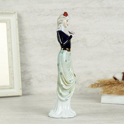 Статуэтка Дама 30 см / 083B /уп 24/ - Галеонтрейд фото 4