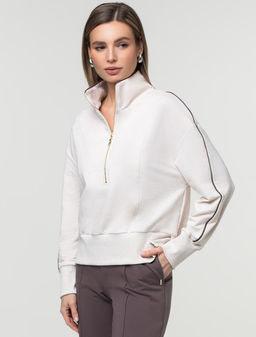 Джемпер из эластичного футера двухнитки с воротом на молнии