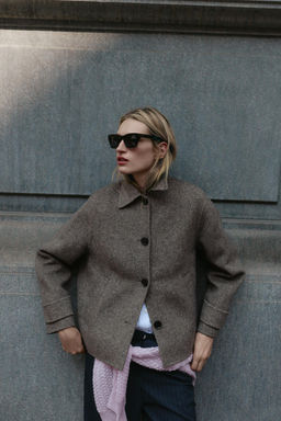 HERRINGBONE SHORT COAT