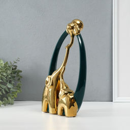 Фигурка керамика «Семья слонов. Овал», т. зелёный с золотом, 6.5×17×28.5 см