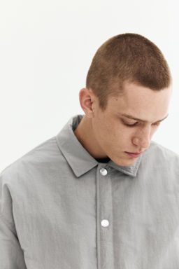Sobrecamisa de nailon acolchada Relaxed Fit - H&m фото 5