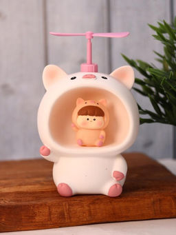 Kопилка - ночник Baby pig fan, white (13,5 см), пластик