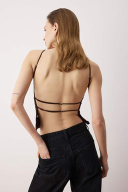 Kahverengi S?rt Detayl? Par?lt?l? Payet Orme Bluz TPRSS25BZ00036