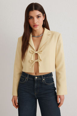 TRENDYOLMILLA Ac?k Mavi Baglama Detayl? Astarl? Crop Dokuma Blazer Ceket TWOSS25BC00025