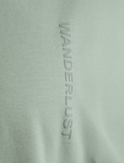 Футболка из премиального хлопка с авторским принтом