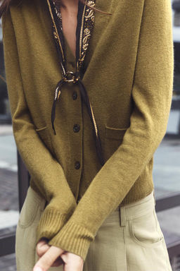 100% WOOL BASIC CARDIGAN - Zara фото 2