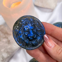 Фигурка резная "Лев" из Лабрадора