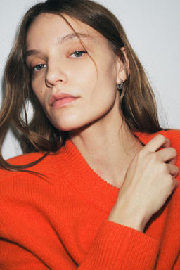 100% WOOL JUMPER WITH SHOULDER PADS - Zara фото 2