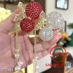 Заколка-краб для волос с вишней