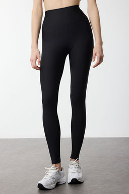 TRENDYOLMILLA Siyah Reflektor Bask? Detayl? Tam Boy Orme Spor Tayt THMAW25TY00022  фото 4