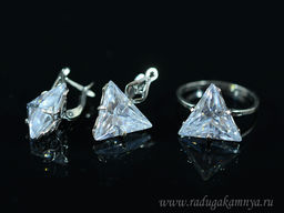 Кольцо Серьги с цирконом искусственным, цв.хрусталь размер 20