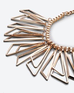Claris. Колье с треугольными подвесками