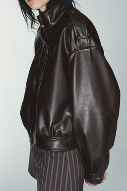LEATHER EFFECT JACKET WITH STRAPS - Zara фото 10