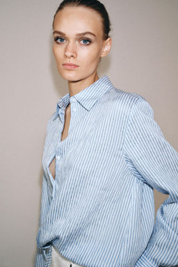 CAMISA RAYAS LAZADAS ZW COLLECTION / Azul / Blanco - Zara фото 2