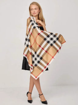 K13585 Платок 90/90 шелк искусственный СВ_БЕЖЕВЫЙ