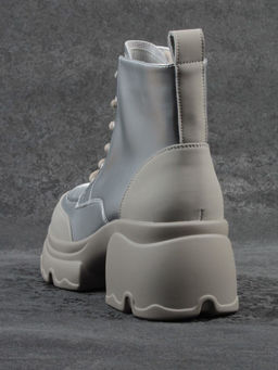 01-F591-2 GREY/SILVER Ботинки демисезонные женские (натуральная кожа, искусственная кожа)