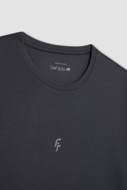 DeFactoFit Спортивная футболка узкого кроя с круглым вырезом и короткими рукавами с принтом  фото 10