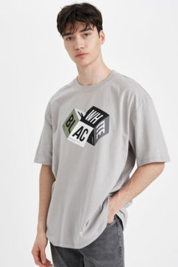 Oversize Genis Kal?p Bisiklet Yaka Bask?l? K?sa Kollu Tisort