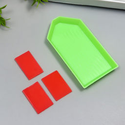 Набор для творчества «Белый», набор 24 вида, стразы, полубусины, инструмент, пинцет, подставка, мат