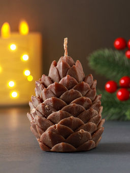Цена за 3 шт. Свеча декоративная «Шишка новогодняя», 6×7.5 см