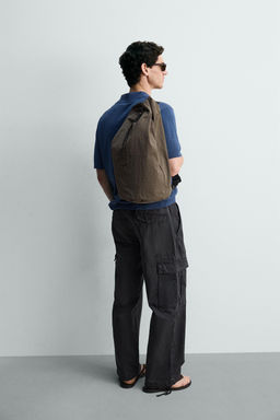 BOLSO SACO T?CNICO / Verde Caqui