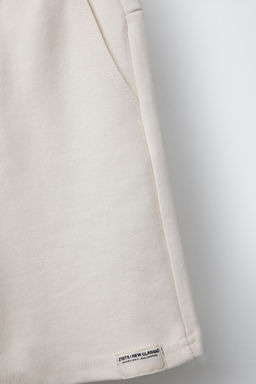 COMFORT STRAIGHT PLUSH BERMUDA SHORTS - Zara фото 3