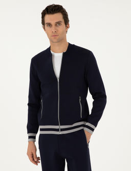 Темно-синий трикотажный кардиган стандартного кроя