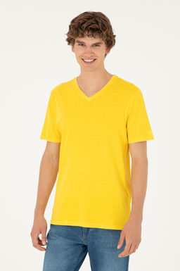 Мужская желтая базовая футболка