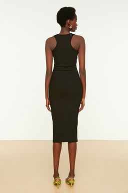 TRENDYOLMILLA Siyah Fitilli Bodycone/Vucuda Oturan Bisiklet Yaka Esnek Midi Orme Kalem Elbise TWOSS22EL1575 фото 5