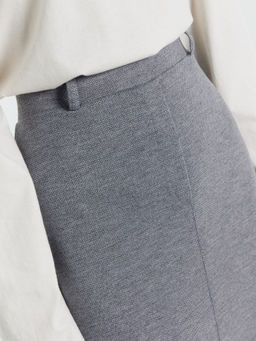 Юбка женская миди серая серая фактура 152789 - Mark formelle фото 5