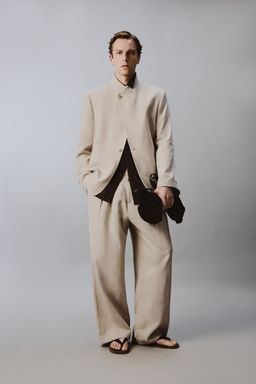 PANTAL?N CHINO STRAIGHT FIT / Tostado