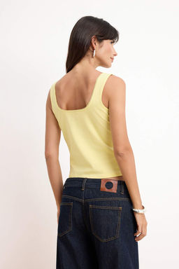 Kiremit Fitted/Vucuda Oturan Kare Yaka Kal?n Ask?l? Kolsuz Pamuklu Esnek Orme Atlet TWOSS26AL00030 - Trendyolmilla фото 8
