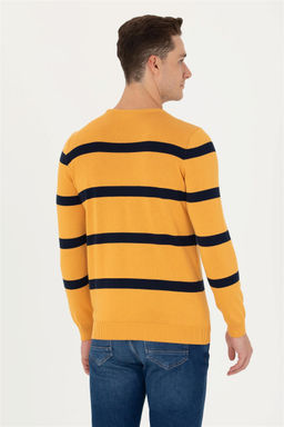 U. S. Polo Assn Мужской горчичный свитер - U.s. polo assn фото 12