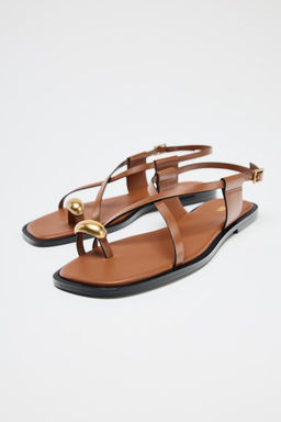 FLAT SANDALS WITH METAL TOE DETAIL - Zara фото 3