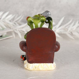 Фигурка Лягушка в кресле 12 см / YX09007-1 /уп 24/ - Галеонтрейд фото 2