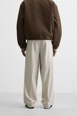 WIDE FIT PLEATED TROUSERS - Zara фото 3