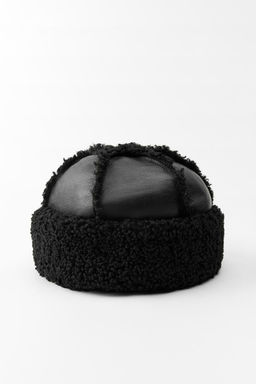 DOUBLE-FACED FAUX SHEARLING HAT - Zara фото 3