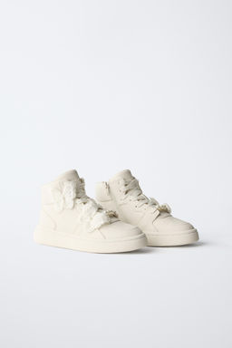 HIGH-TOP SNEAKERS WITH FANTASY BUTTERFLIES - Zara фото 2
