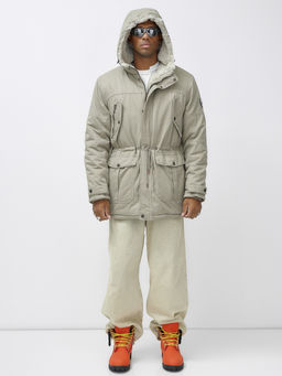 Парка мужская зимняя удлиненная с мехом бежевого цвета 2606B - Mtforce фото 6