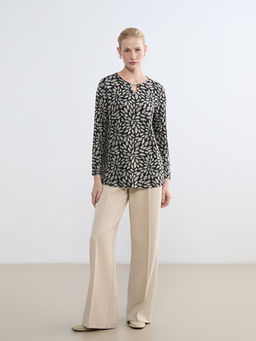 Bisiklet Yaka ?i?ekli Bluz