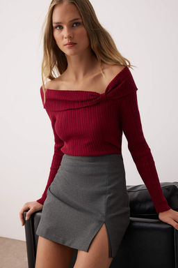 Siyah Carmen Yaka Renk Bloklu Fitted/Vucudu Saran Triko Kazak TWOAW25KZ00170 - Trendyolmilla фото 16