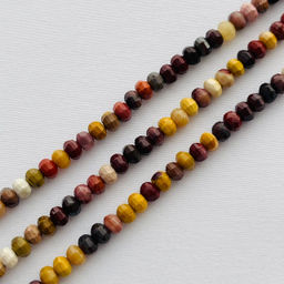 Бусины для украшений из Яшмы Мукаит