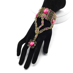 Браслет-слейв с цирконами и муранским стеклом цв.розовый