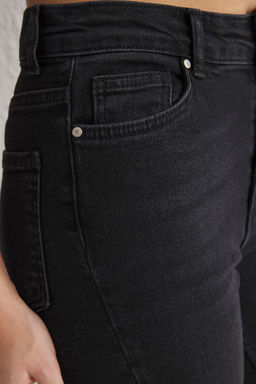 TRENDYOLMILLA Siyah Yuksek Bel Flare Jeans TWOSS25JE00110  фото 4