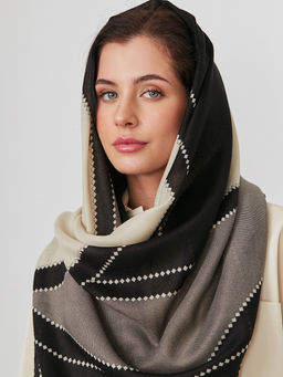 Большой, мягкий, тонкий и очень нежный двусторонний палантин - Tantino фото 8