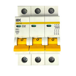 Выключатель авт. 3Р 32А